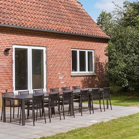 Beautiful In With Kitchen