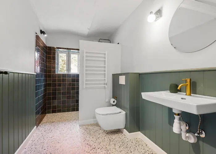 Beautiful In With Kitchen بيت للعطل