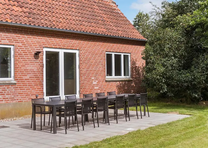 Beautiful In With Kitchen